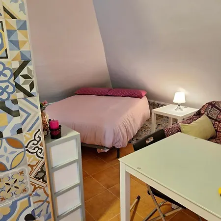 Buhardilla Andaluza Con Piscina Compartida