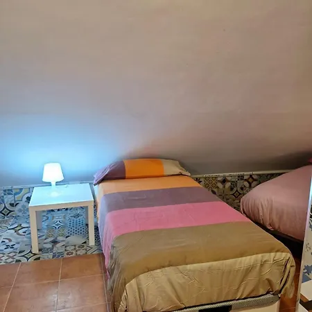 Homestay Buhardilla Andaluza Con Piscina Compartida Bollullos de la Mitacion