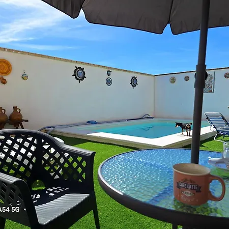 Buhardilla Andaluza Con Piscina Compartida * Bollullos de la Mitacion